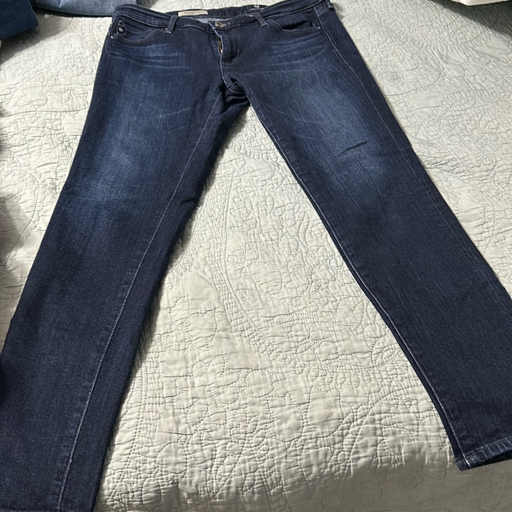 Skinny jeans